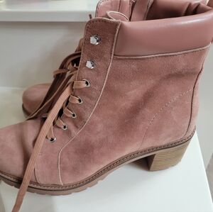 Vince Camuto boots- side zipper